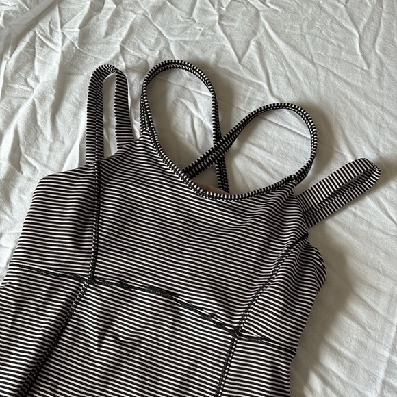 Lululemon Happy Strappy Tank Mini Pop Stripe Black Mink Berry Size 6 - Picture 3 of 13